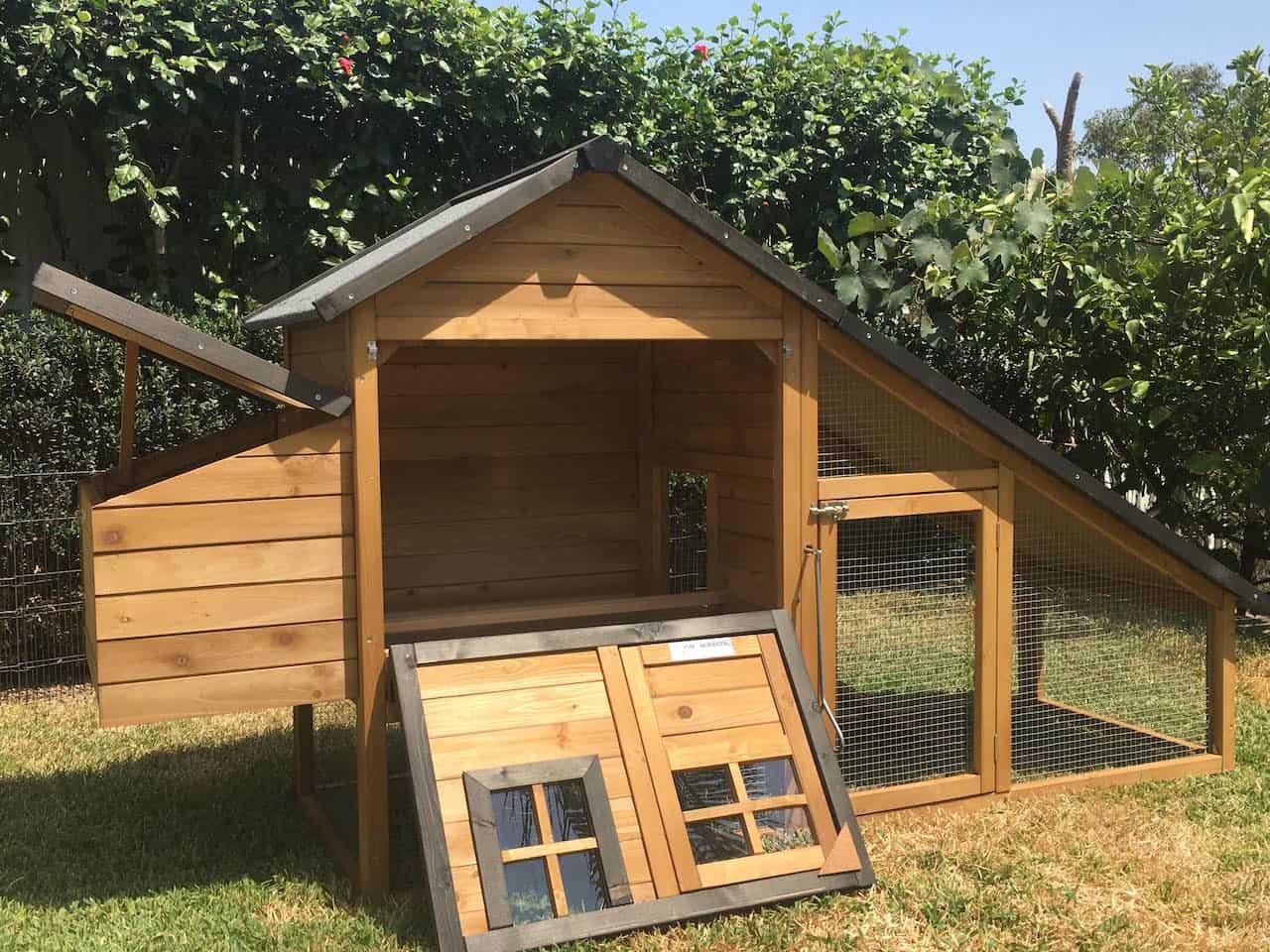 Chalet Chicken Coop - Image 4